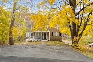 567 Roosevelt Dr, Oxford, CT 06478 - Photo 1