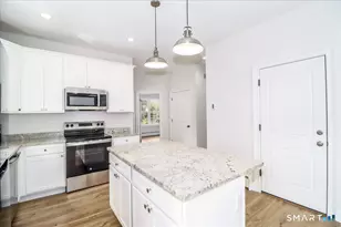 28 Cindy Ln, Bethel, CT 06801 - Photo 2