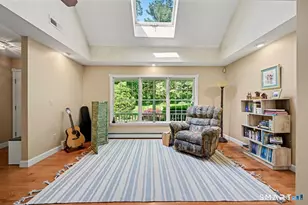 207 Grassy Hill Rd, Woodbury, CT 06798 - Photo 6