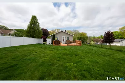38 Harris Street, Middletown, CT 06457 - Photo 32