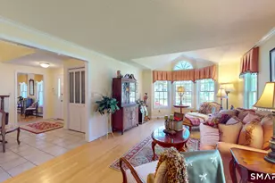 119 Pheasant Run, Newington, CT 06111 - Photo 6