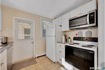 14 White Oak Avenue, Plainville, CT 06062 - Photo 8