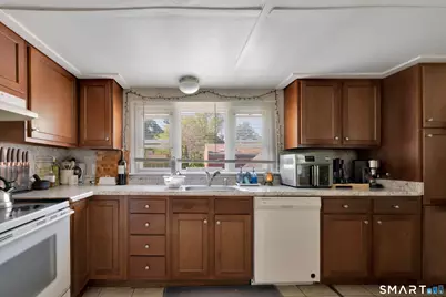 14 White Oak Avenue, Plainville, CT 06062 - Photo 26
