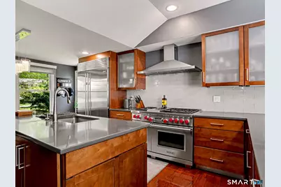 6 Blueberry Lane, Darien, CT 06820 - Photo 12