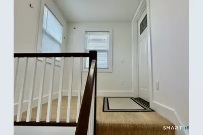 10 Wells Avenue #B, Stamford, CT 06902 - Photo 4