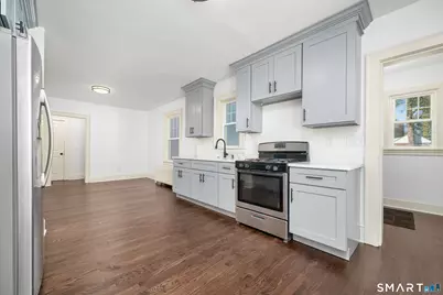 20 Mountain Street, Hartford, CT 06106 - Photo 10