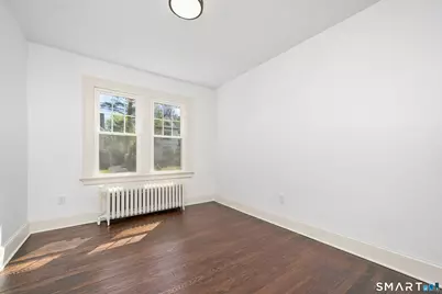 20 Mountain Street, Hartford, CT 06106 - Photo 16