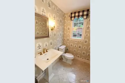 19 Devonshire Court, Avon, CT 06001 - Photo 32