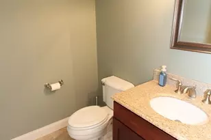 19 Devonshire Ct, Avon, CT 06001 - Photo 30