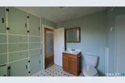 479 New London Turnpike, Norwich, CT 06360 - Photo 18