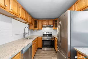 110 Harper Ave, New Haven, CT 06515 - Photo 8