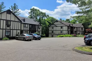 5 Essex Ct, Brookfield, CT 06804 - Photo 28
