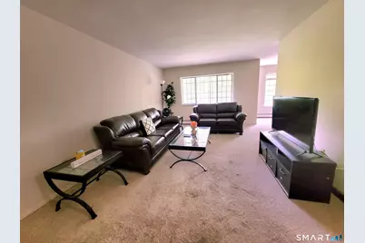 5 Essex Court, Brookfield, CT 06804 - Photo 2