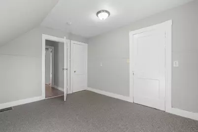 7-9 Hazel Street #3rd flr, Hartford, CT 06106 - Photo 16