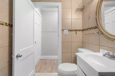 7-9 Hazel Street #3rd flr, Hartford, CT 06106 - Photo 18