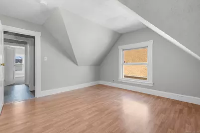7-9 Hazel Street #3rd flr, Hartford, CT 06106 - Photo 12