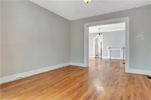 28 Edwards St, New Haven, CT 06511 - Photo 8