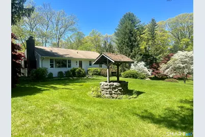 9 Apple Lane, Redding, CT 06896 - Photo 2