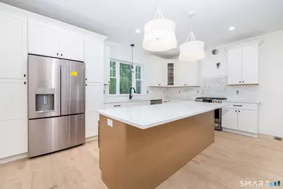 Peggy Lane, Farmington, CT 06032 - Photo 6