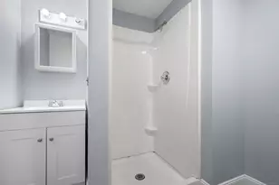 61 Revere St, New Haven, CT 06513 - Photo 14