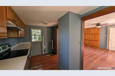 479 New London Turnpike, Norwich, CT 06360 - Photo 10