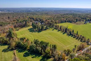 13 Holmes Rd, Pomfret, CT 06259 - Photo 1