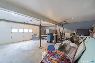 60 Pine Hill Ave, Stamford, CT 06906 - Photo 36