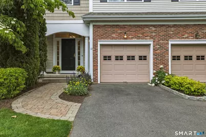 12 Schoolhouse Drive #12, West Hartford, CT 06110 - Photo 2