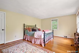16 Sunfield Ln, West Hartford, CT 06107 - Photo 30