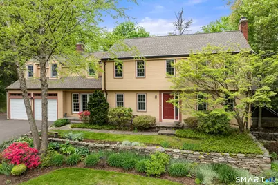 16 Sunfield Lane, West Hartford, CT 06107 - Photo 2
