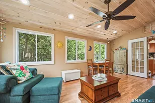 214 N Hoadley St, Naugatuck, CT 06770 - Photo 18