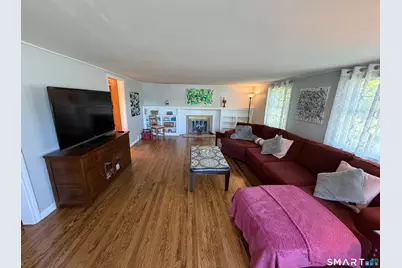 214 North Hoadley Street, Naugatuck, CT 06770 - Photo 4