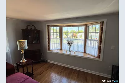 214 North Hoadley Street, Naugatuck, CT 06770 - Photo 6
