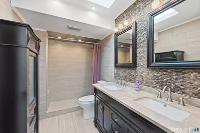 649 Maple Avenue, Cheshire, CT 06410 - Photo 12