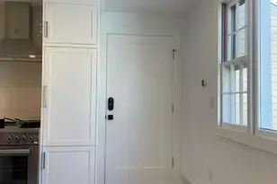 276 Bruce Park Ave, Greenwich, CT 06830 - Photo 14