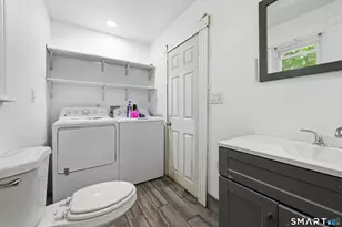31 Smith St, Seymour, CT 06483 - Photo 16