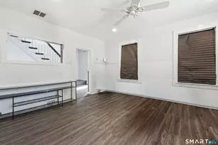 31 Smith St, Seymour, CT 06483 - Photo 12