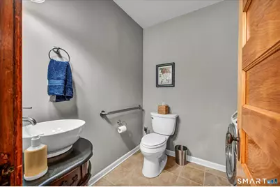 52 Stuart Street, Newington, CT 06111 - Photo 32