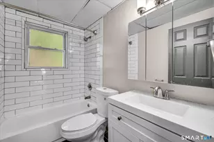 40-44 Briarwood Ln, Branford, CT 06405 - Photo 12
