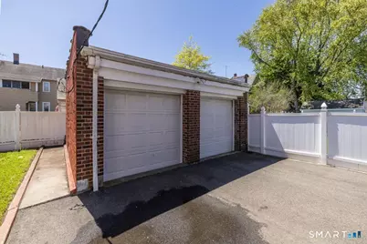 56 Texas Avenue, Bridgeport, CT 06610 - Photo 28