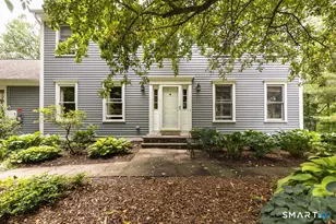 17 Sweet Meadow Rd, Newtown, CT 06470 - Photo 4