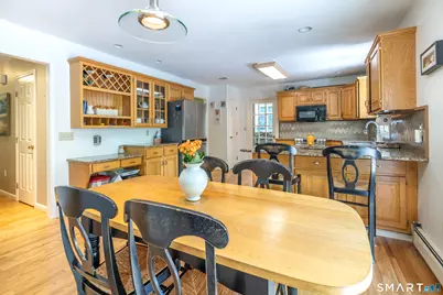 17 Sweet Meadow Road, Newtown, CT 06470 - Photo 8