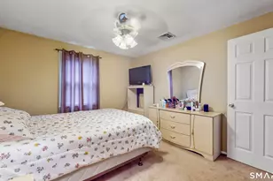126 Cartpath Dr, Meriden, CT 06450 - Photo 18