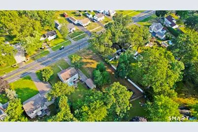 10-1/2 South Road, Enfield, CT 06082 - Photo 10
