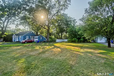 10-1/2 South Road, Enfield, CT 06082 - Photo 16