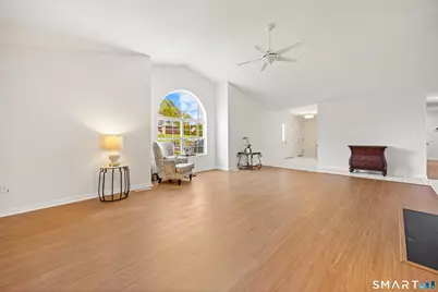 10 Conhurst Drive, North Haven, CT 06473 - Photo 4