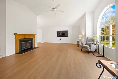 10 Conhurst Drive, North Haven, CT 06473 - Photo 6