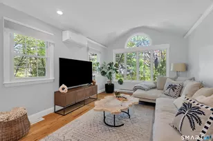 7 Winchester Rd, East Lyme, CT 06333 - Photo 12