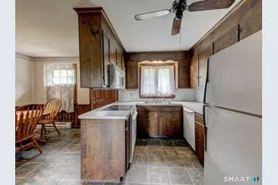 152 Middle Street, Middletown, CT 06457 - Photo 10