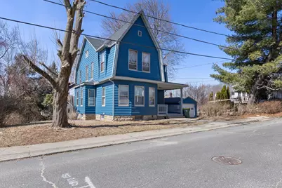 307 Dwight Street, Waterbury, CT 06704 - Photo 2